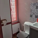 Les Camelias Apartment