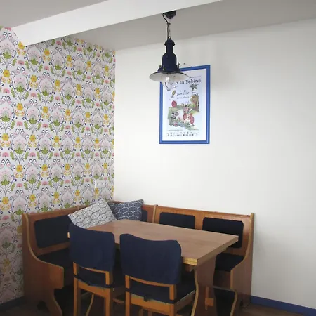 Les Camelias Apartment