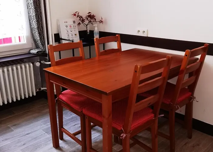 Les Camelias Lejlighed